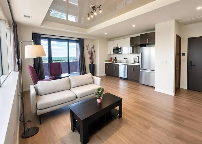 Luxury - Reese Tower 4*