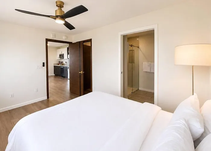 Luxury - Reese Tower
